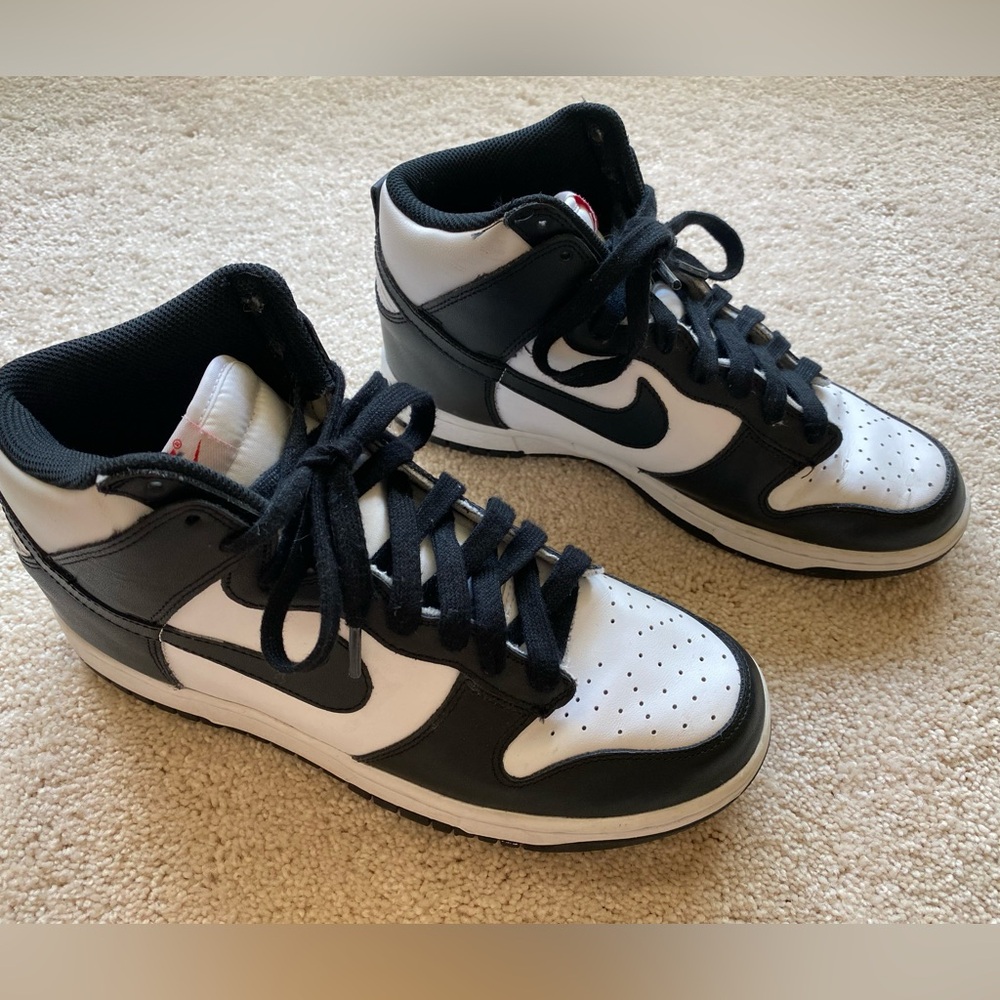 Nike Dunk High Black and White Athletic Shoes - Picture 5 of 7